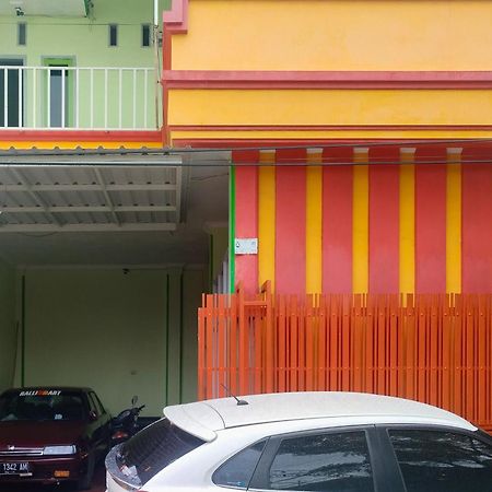 Reddoorz Syariah At Shakira Alesha Enggal Otel Bandar Lampung Dış mekan fotoğraf